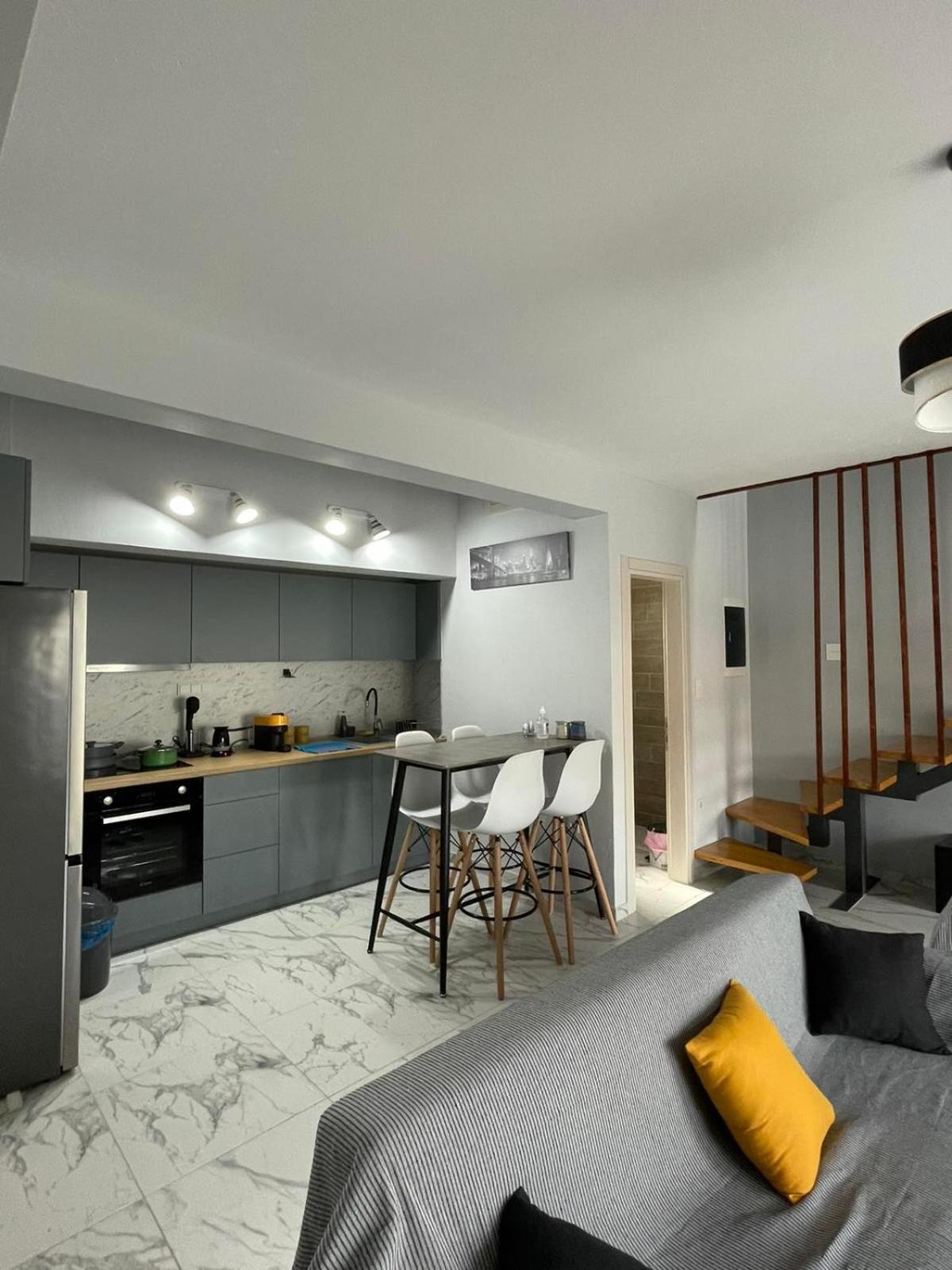 Chara'S House Apartment Kavala Exterior photo