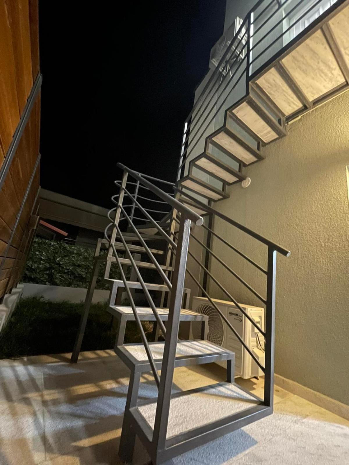 Chara'S House Apartment Kavala Exterior photo